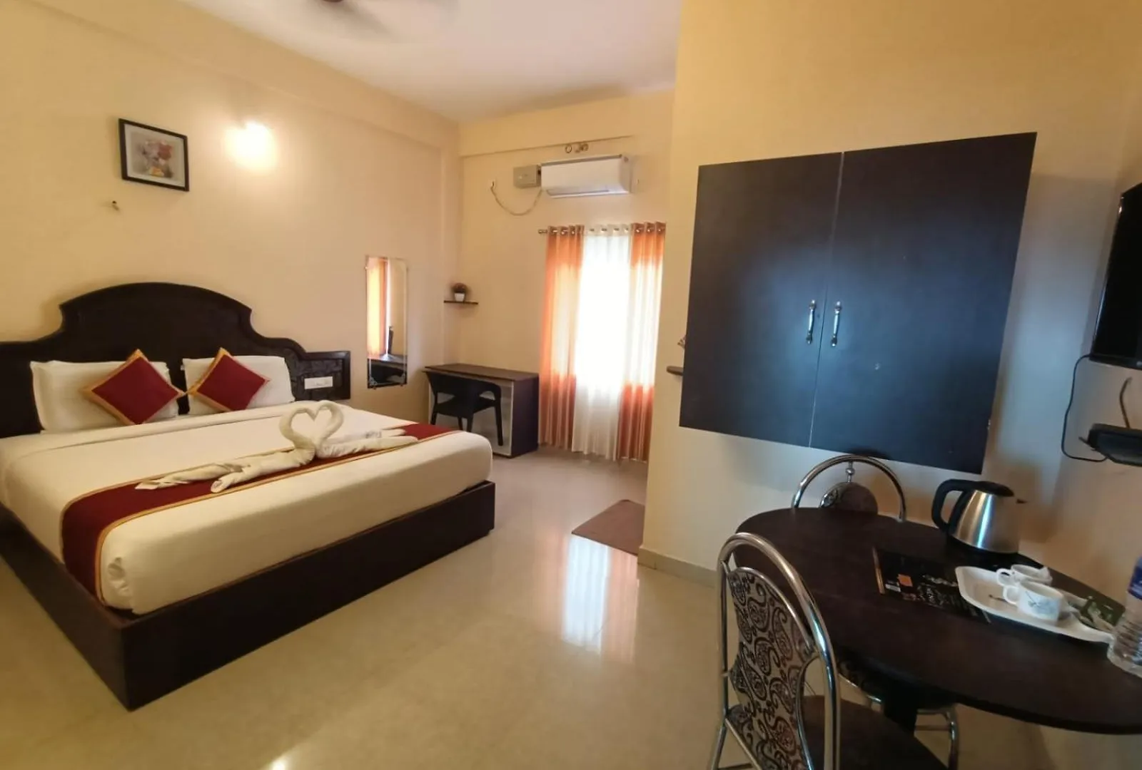 Hotel Ebenezer Plaza Nedumbassery