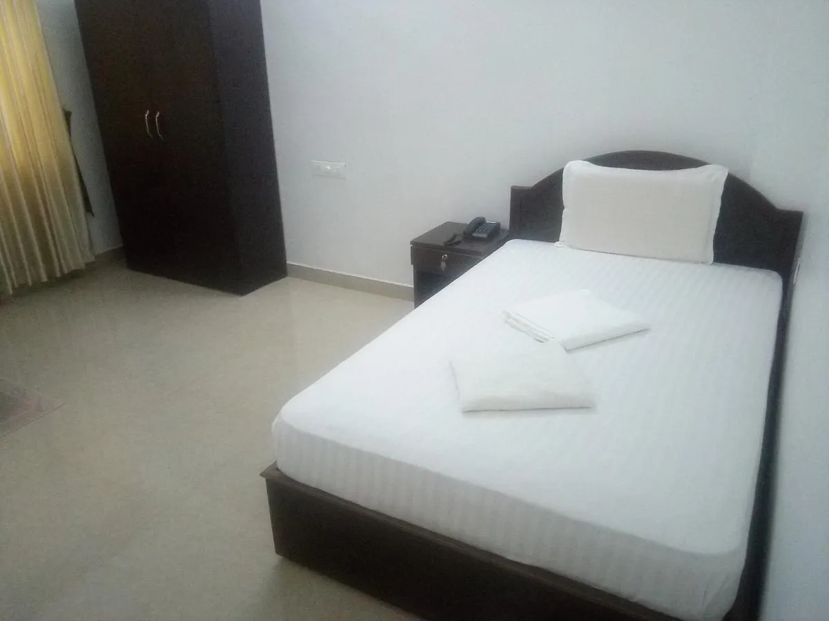 Hotel Ebenezer Plaza à Nedumbassery 3*,  Inde