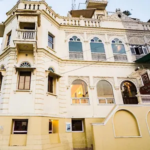 Hotel Palace On Ganges - Heritage Bénarès