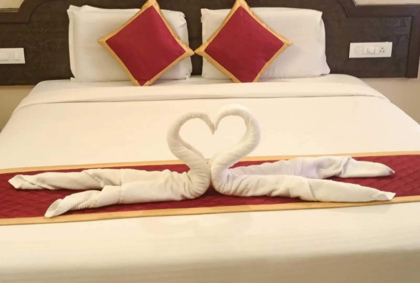 Ebenezer Plaza Hotel Nedumbassery
